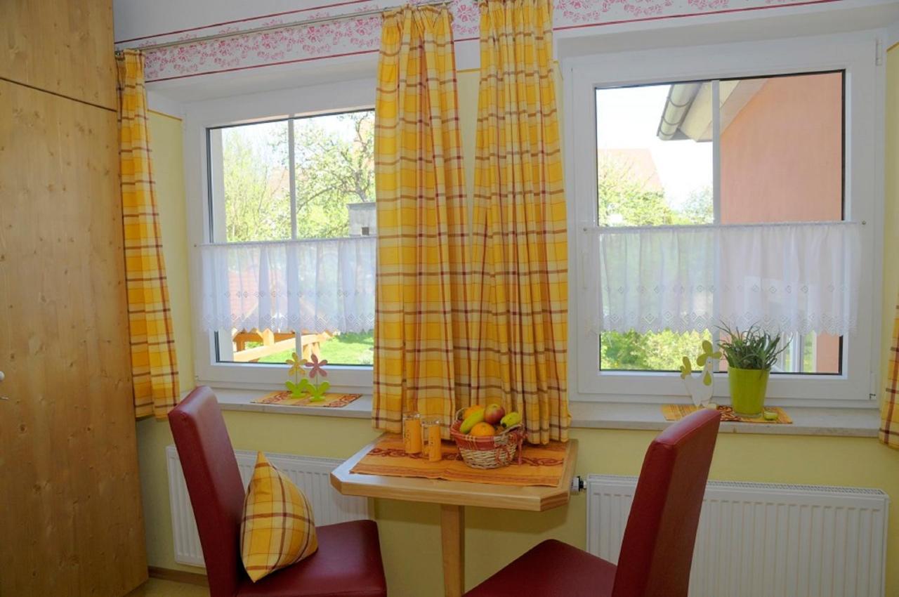 Pension Rosengaertchen Absberg Exterior foto